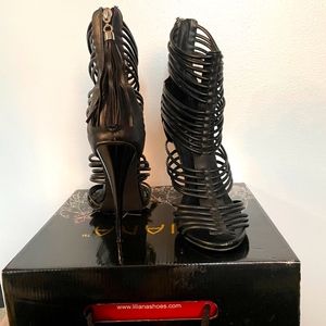 Black strappy heels size 9